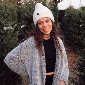 Meet your Posher, Haileigh